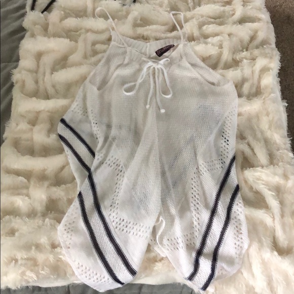 Summer blouse - Picture 2 of 4